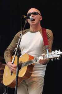 photo of Grant McLennan